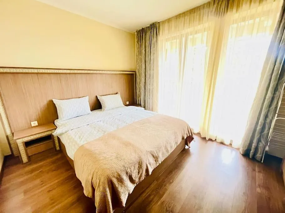 Blue Horizon Residence Varna 0*,