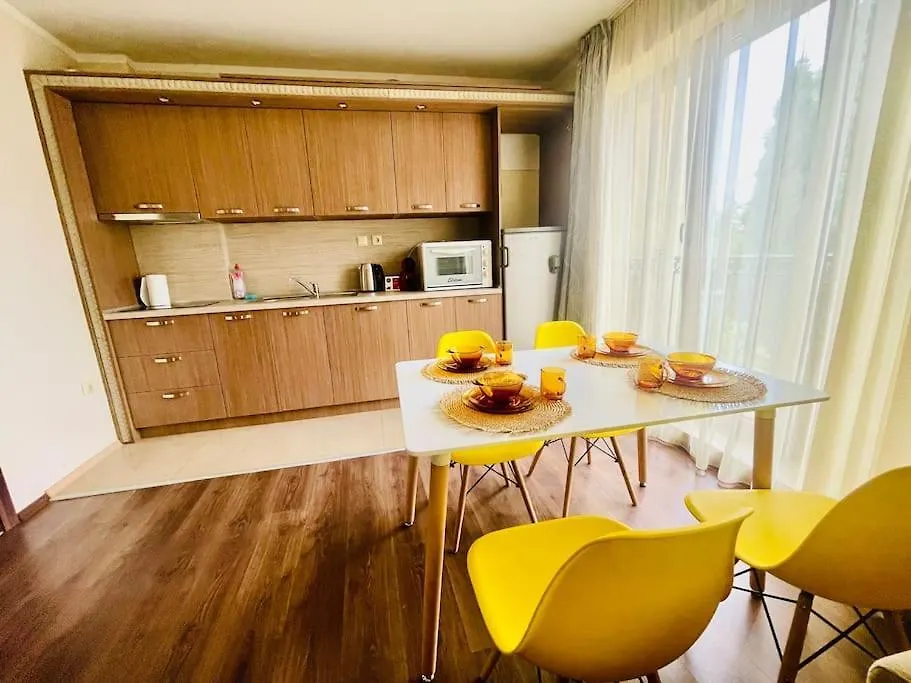 Blue Horizon Residence Varna Apartment