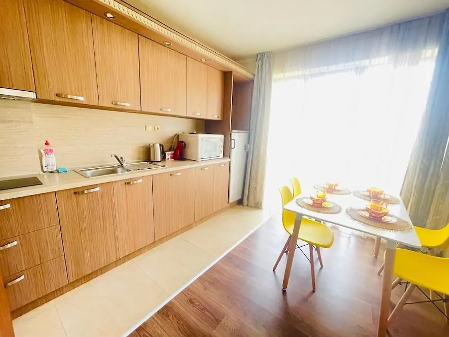 Blue Horizon Residence Varna 0*,